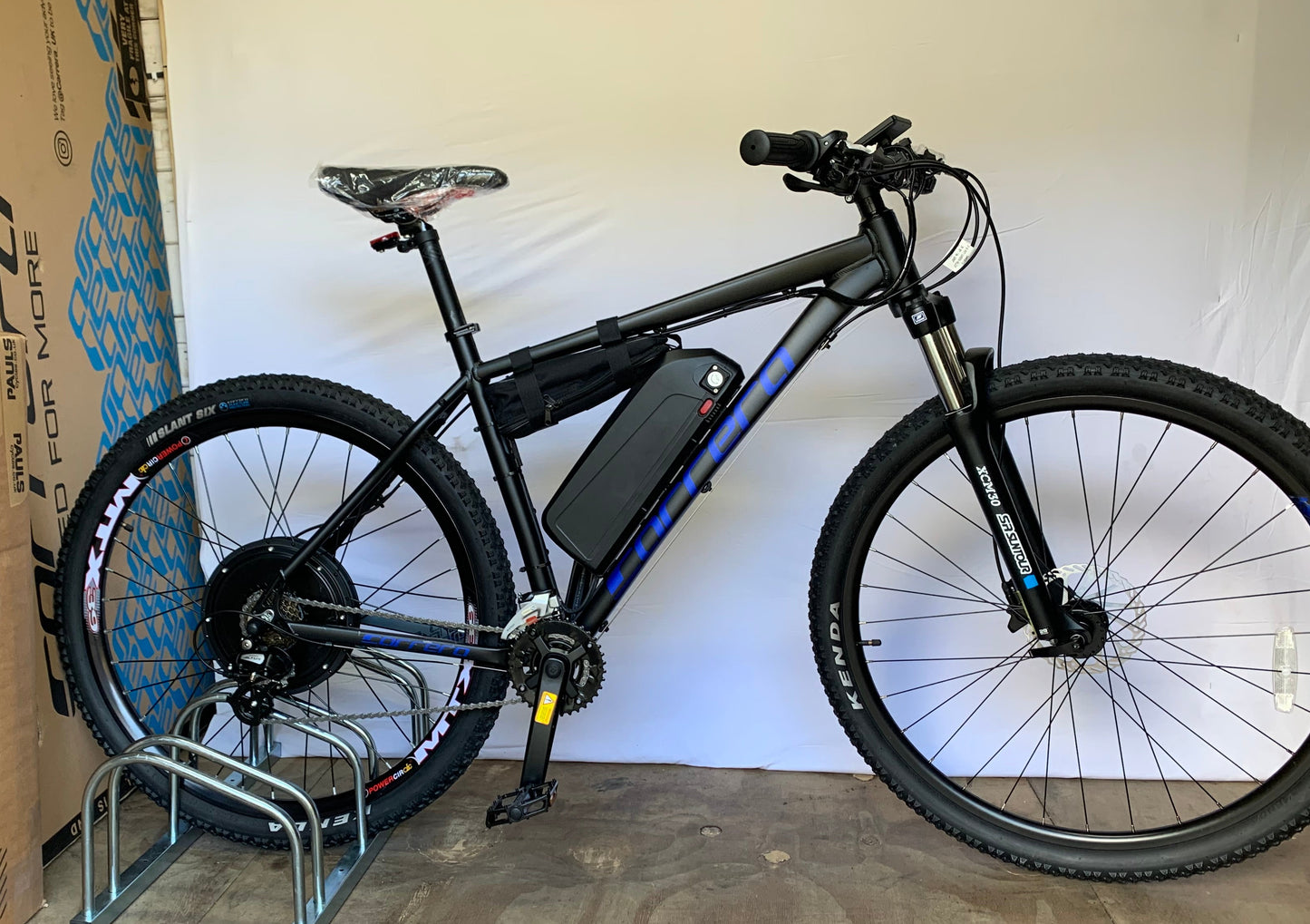 Carrera Hellcat 2000W 52V E-Bike - The Street Shredder