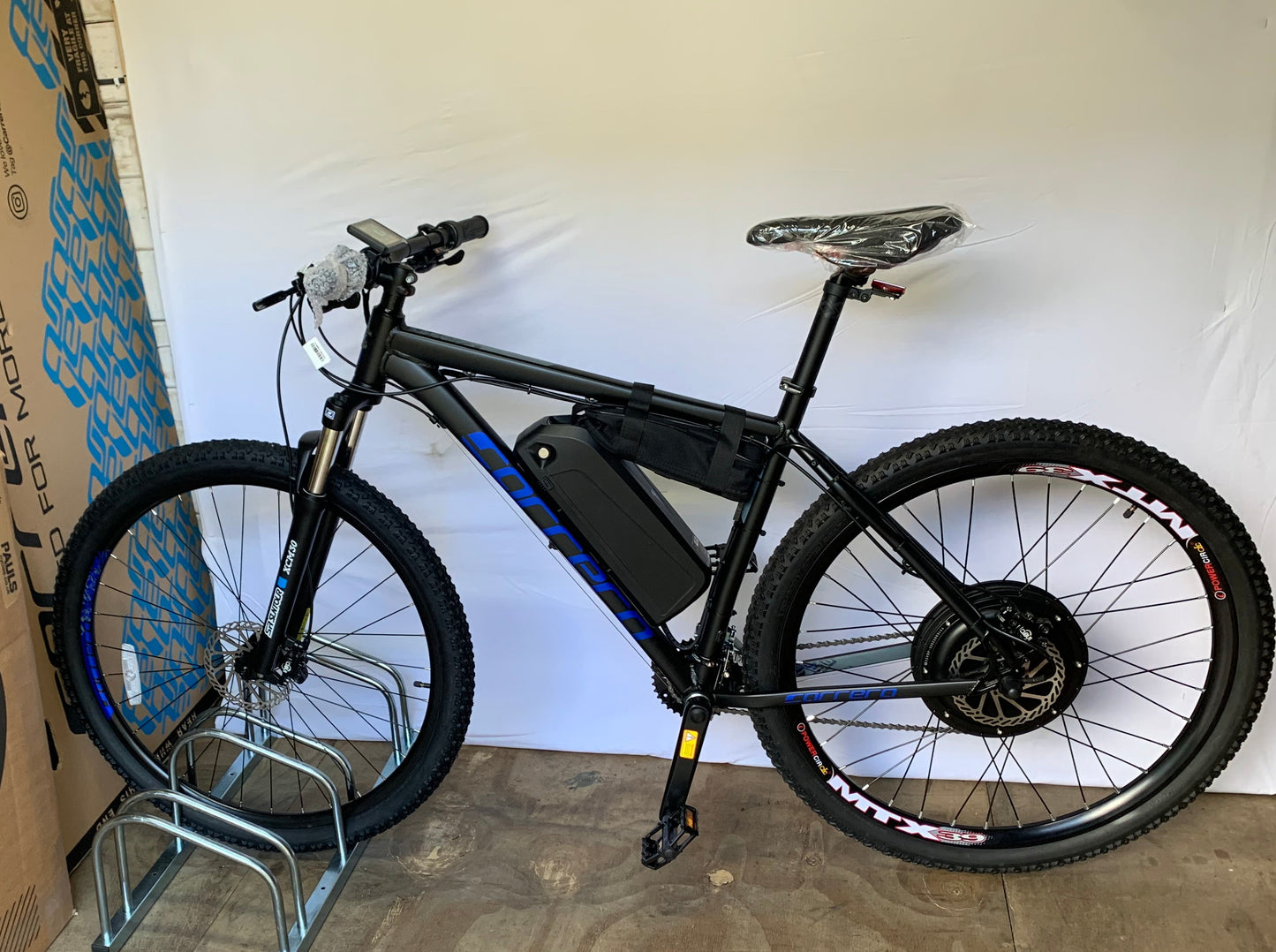 Carrera Hellcat 2000W 52V E-Bike - The Street Shredder